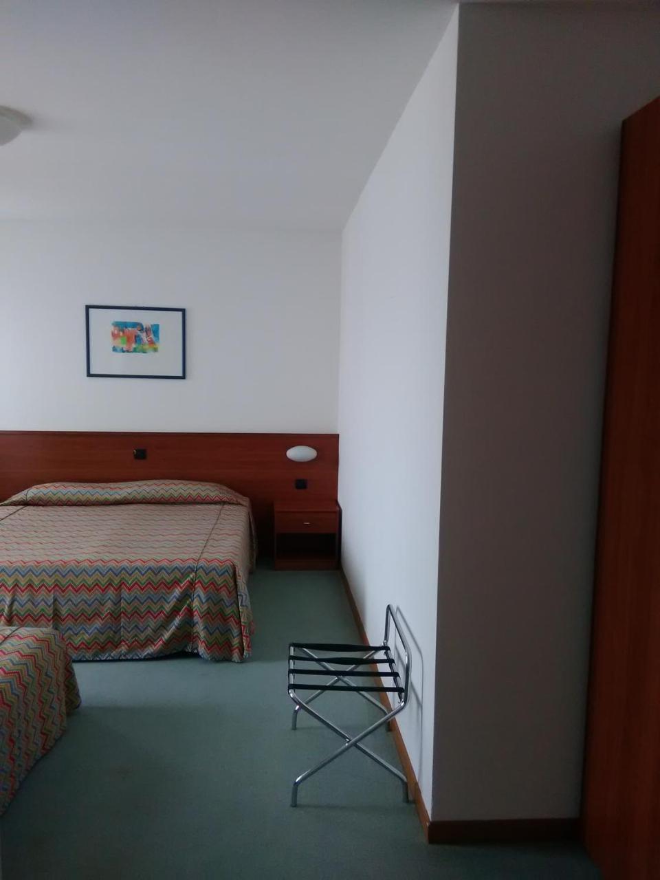 Hotel Naonis Cordenons Eksteriør bilde